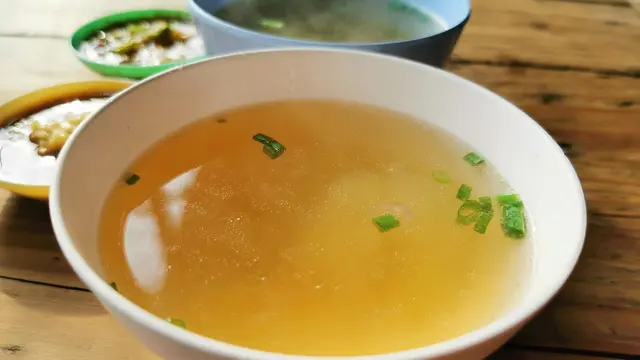 Cara Membuat Kaldu Sayuran untuk Menu Rumahan dengan Rasa Gurih dan Lezat