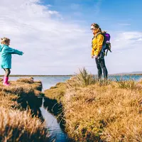 Inilah mereka dengan zodiak yang selalu menomorsatukan keluarga. (Sumber foto: unsplash.com/ Simon Rae)