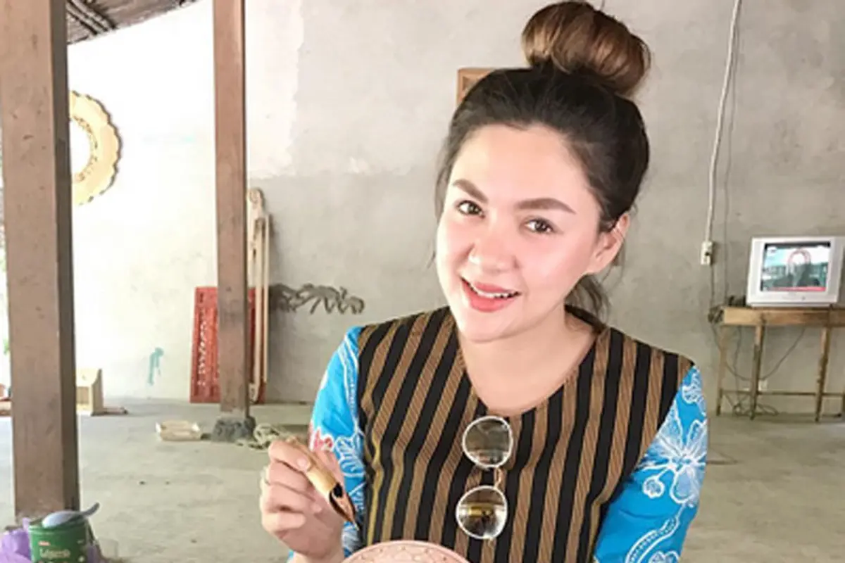 [Bintang] Vicky Shu
