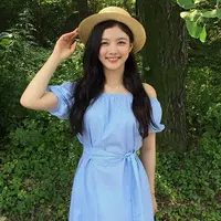 Kesedihan seertinya tengah dirasakan aktor cantik yang berasal dari Korea Selatan, Kim Yoo Jung. Bukan patah hati karena cinta, melainkan akan segera berakhirnya syuting drama ‘Moonlight Drawn by Clouds’. (Instagram/you_r_love)