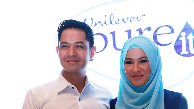 [Bintang] Dude Harlino dan Alyssa Soebandono