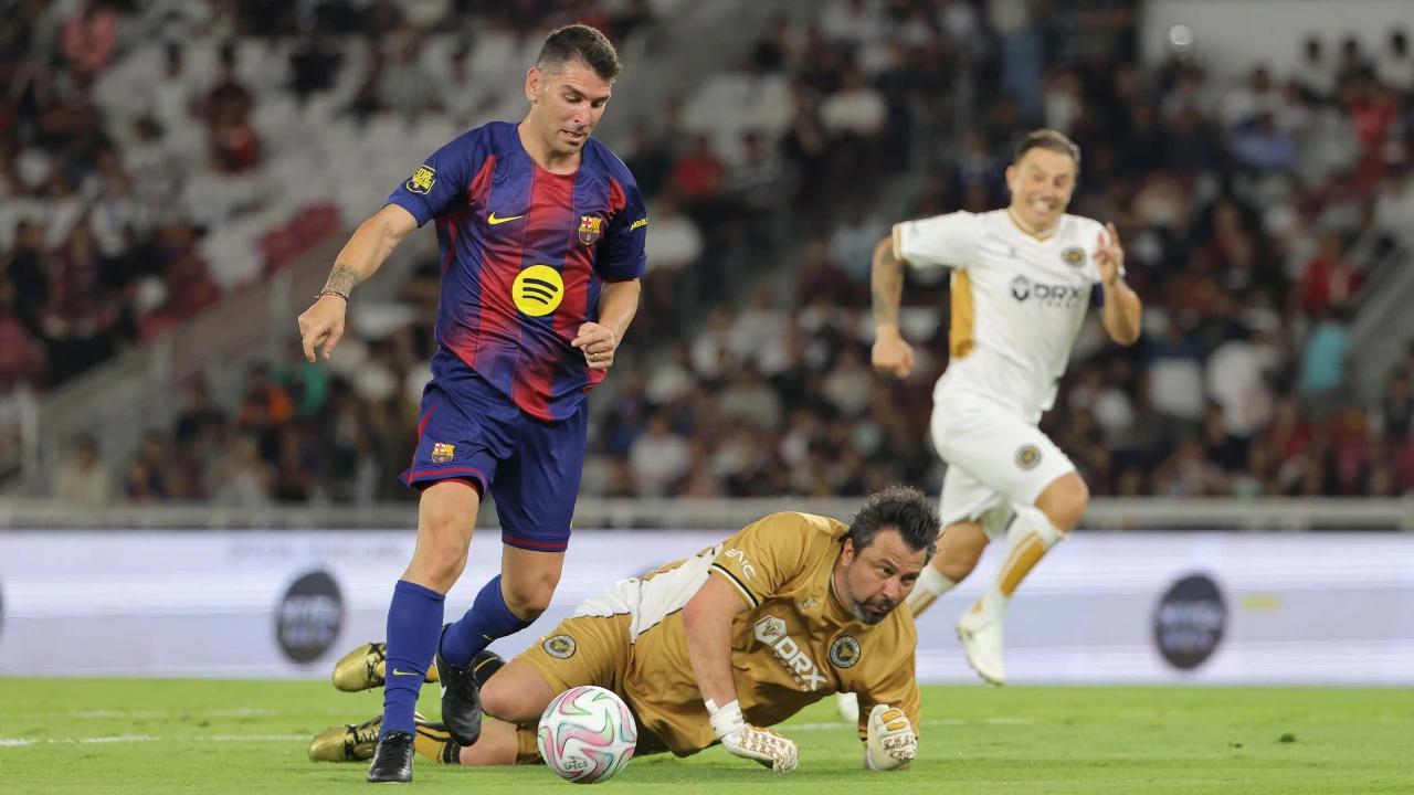 FOTO: Barcelona Legends Tundukkan DRX World Legends di Jakarta