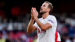Harry Kane - Peraih tiga kali top skor Premier League ini masih tumpul di liga domestik. Dari 11 laga Liga Inggris yang dijalani musim ini striker timnas Inggris itu baru mencetak 1 gol dan 1 assist. (AFP/Ben Stansall)