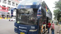 Mercedes-Benz OC 500 RF 2542 adalah salah satu sasis bus premium dari Mercedes-Benz yang digunakan oleh Transjakarta. Sasis ini ditenagai mesin OM 457 LA 11967cc yang dapat menghasilkan tenaga hingga 422hp pada 1900rpm dan torsi hingga 1900nm pada 1100rpm. Sasis ini sudah menggunakan suspensi udara dan digunakan Transjakarta sebagai bus BRT reguler dan bus tingkat wisata.