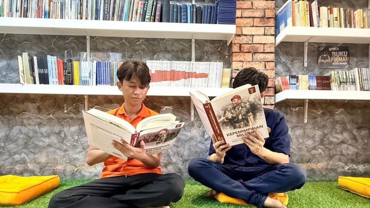 DPR Apresiasi Program Literasi Pemasyarakatan Rutan Surabaya, Dorong Jadi Panutan Nasional