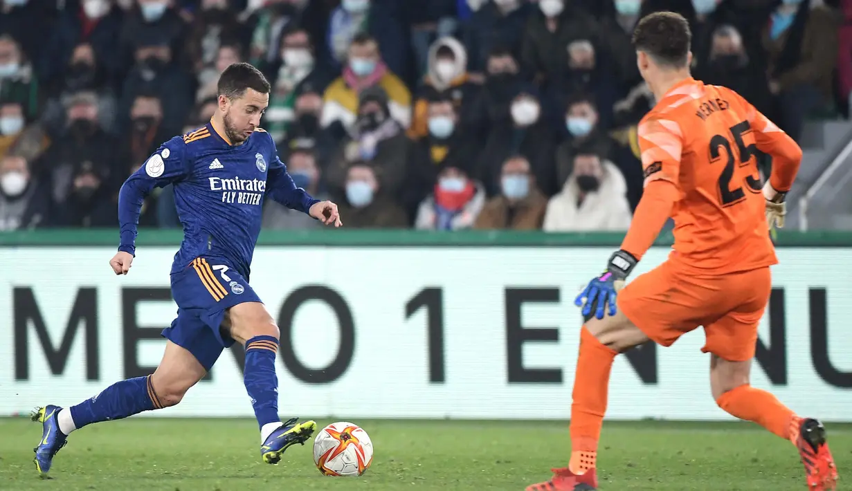 Pada 7 Juni 2019 Hazard resmi meninggalkan Chelsea dan berlabuh ke Real Madrid. El Real menebus pemain Belgia itu dengan mahar mencapai 100 juta Euro. (AFP/Jose Jordan)