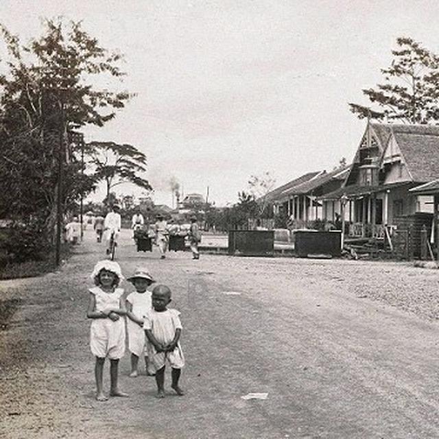 Jalanan Pontianak tempo dulu (Instagram/@pontianaksejarah)