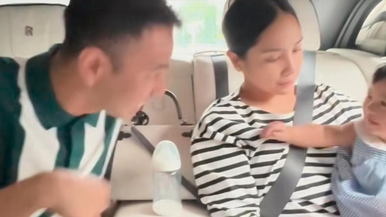 Potret Baby Lily Diantar Raffi Ahmad dan Nagita Slavina ke Dokter Naik Rolls Royce, Ketawa Terus Pas di Mobil