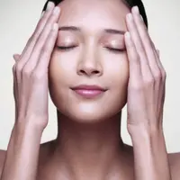 Bukan soal makeup murah atau mahal, kulit wajah kamu bisa sehat dan mulus hanya dengan cara-cara sederhana ini lho. (Foto: googleusercontent.com)