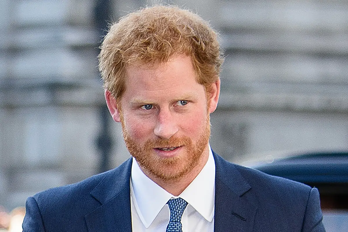 Pangera Harry tak terima kekasihnya Meghan Markle diberitakan negatif. (AFP/Bintang.com)