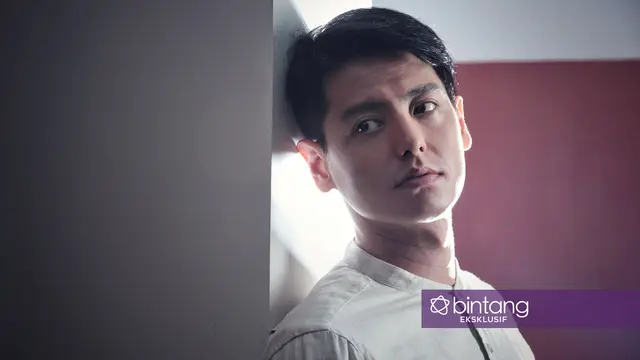 [Bintang] B2 Eksklusif Roger Danuarta