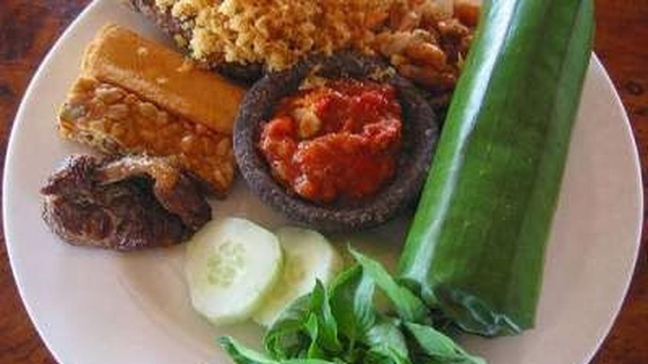 Mengenal Nasi Timbel
