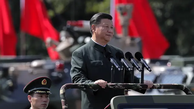 Kejadian Unik Saat Upacara 20 Tahun Hong Kong