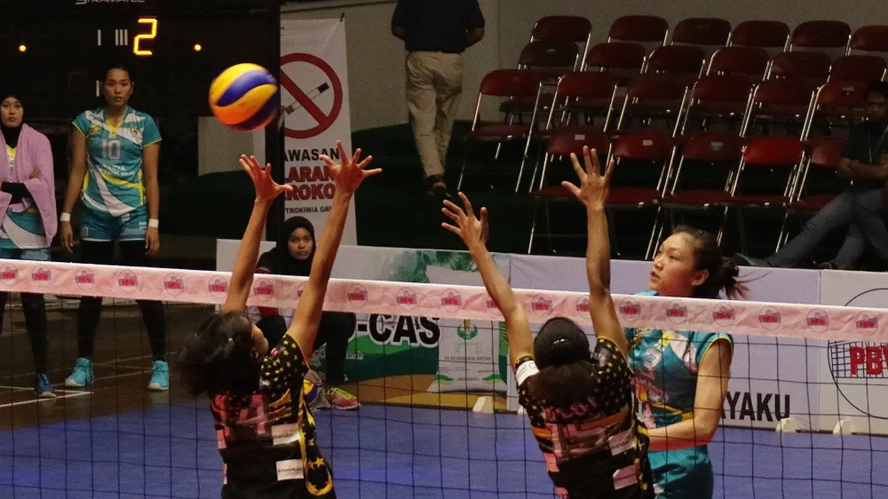 Jakarta Elektrik PLN Vs Petrokimia Gresik