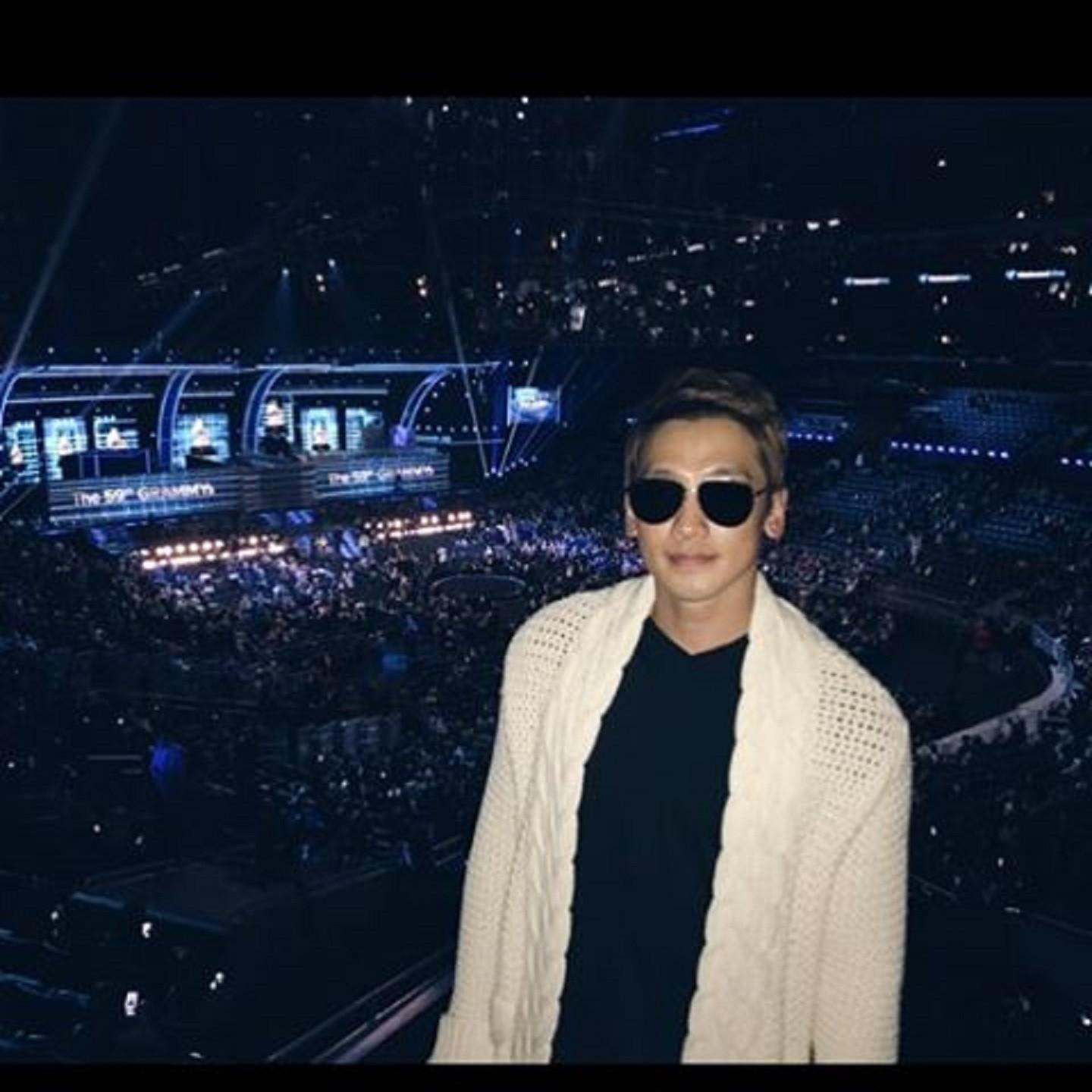 Rain saat menghadiri Grammy Awards (Sumber: rain_oppa)