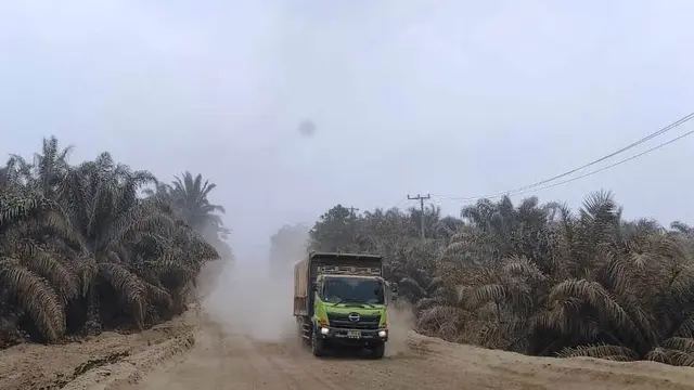 Kemarau Panjang, Polusi Udara dari Angkutan Batubara Ancam Kesehatan Warga Musi Banyuasin