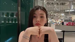 Kim Yong Ji Menikah, Kim Go Eun hingga Kim Bum Ikut Hadir
