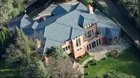 Mengintip Isi Rumah Mewah Christiano Ronaldo yang Dijual Rugi, Ada Bioskopnya