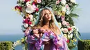 “Beyonce mengira ilmu mengurus anak yang sudah dimilikinya selama mengurus Blue Ivy selama lima tahun sudah benar-benar ia kuasai. Tapi nyatanya, ia begitu terkejut lantaran yang dihadapinya sungguh berbeda,” ujar sumber. (Instagram/beyonce)