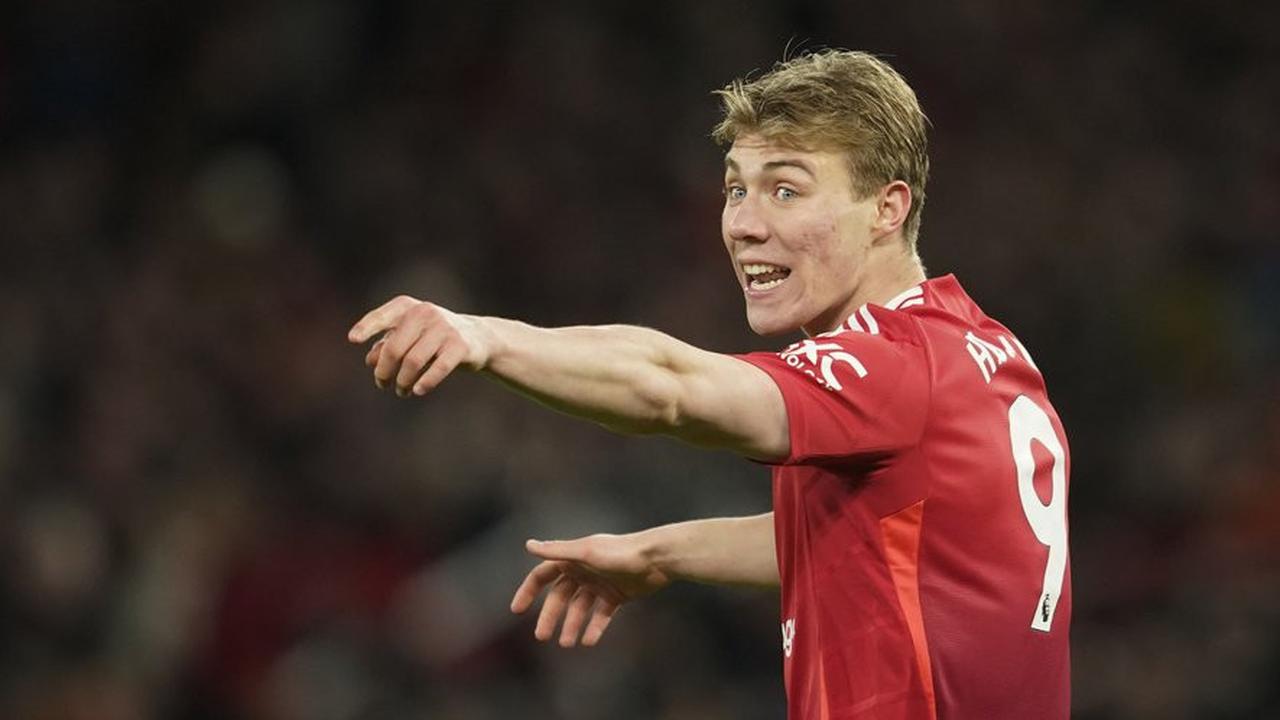 Bye! Manchester United Umumkan Kepergian Rasmus Hojlund ke Napoli