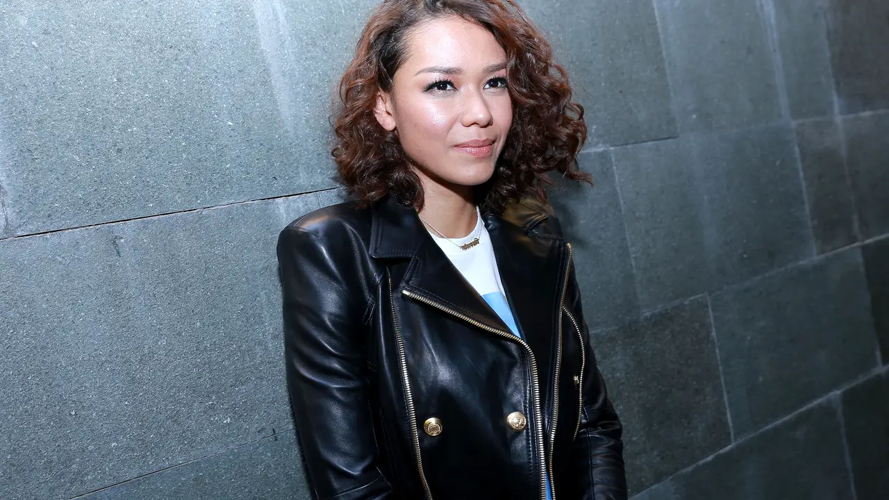 Adinia Wirasti 