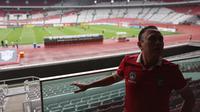 Ketua PSSI, Mochamad Iriawan meninjau kesiapan Stadion Utama Gelora Bung Karno (SUGBK) menjelang laga perdana Timnas Indonesia melawan Timnas Kamboja pada perhelatan Piala AFF 2022, Kamis (22/12/2022). (Bola.com/Bagaskara Lazuardi)