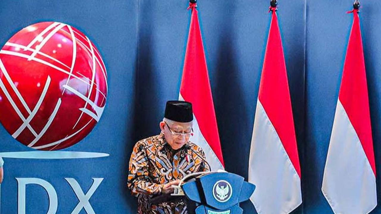 Pertama, dimulai dengan peningkatan inovasi dan pemanfaatan teknologi digital dalam layanan kepada para investor di pasar modal.