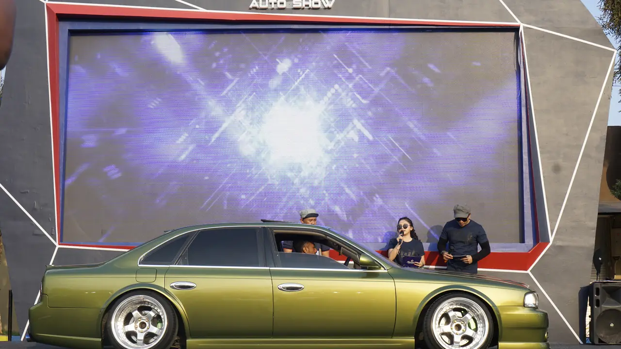 Infiniti Q45 Sabet Gelar Juara VIP