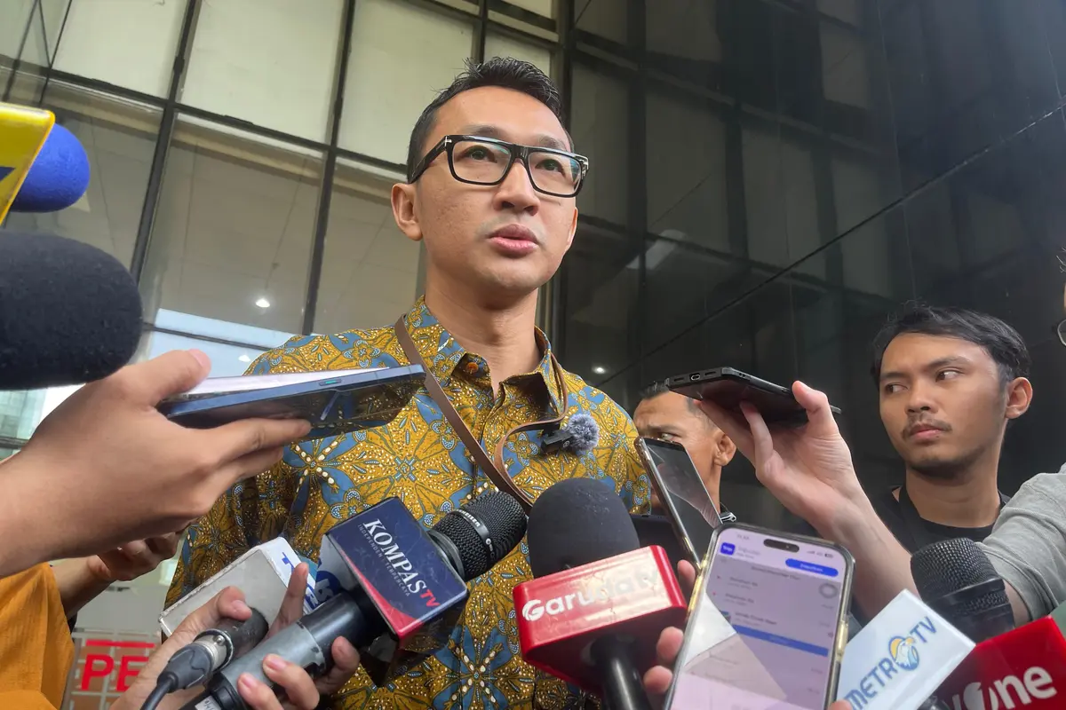 Juru Bicara atau Jubir KPK Budi Prasetyo menanggapi pemberian amnesti kepada Sekretaris Jenderal (Sekjen) PDIP Hasto Kristiyanto.