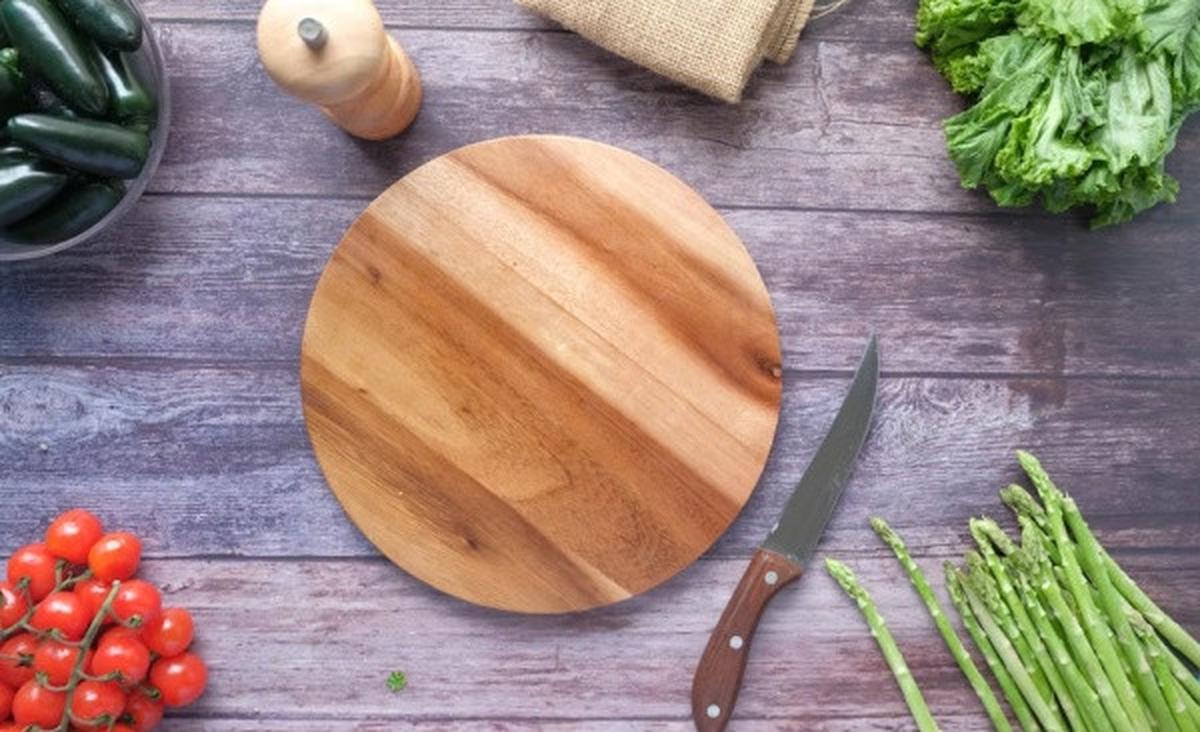 Ilustrasi Talenan Kayu/Photo by Towfiqu barbhuiya on Unsplash