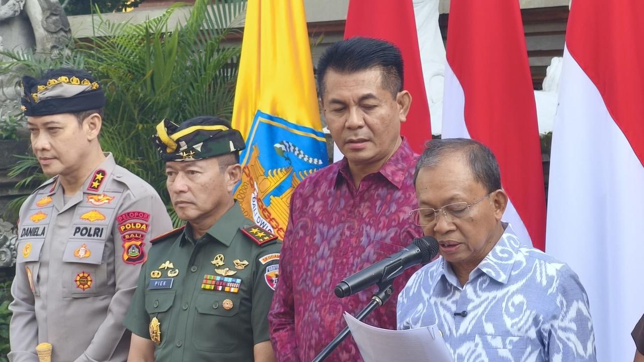 Gubernur Bali I Wayan Koster, TNI-Polri tolak Grib
