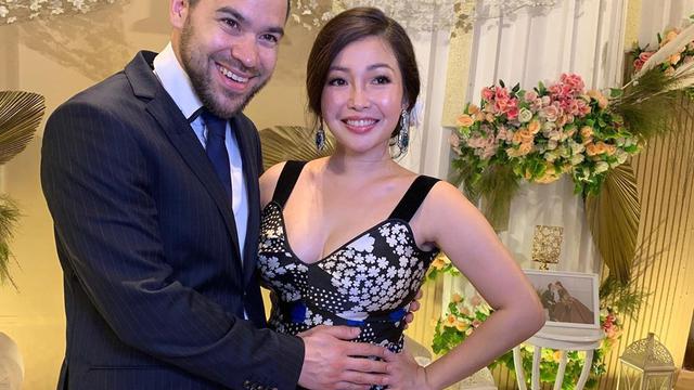 Jarang Tersorot, Ini 6 Momen Kebersamaan Chef Marinka dengan Kekasihnya