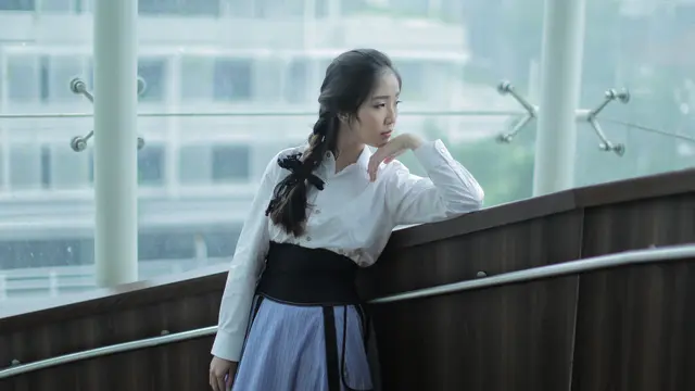 wanita desember cinta yang sepihak