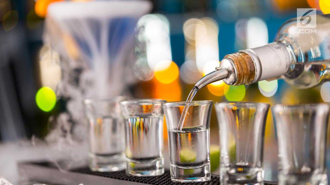 Minuman Beralkohol Vodka