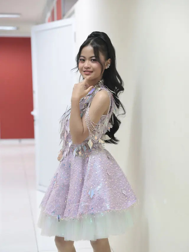 Kiara Dangdut Academy 8