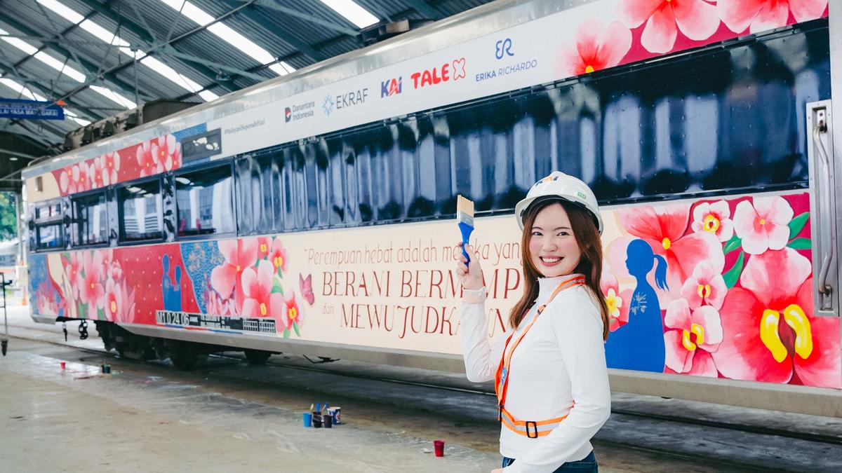 Di Balik Proyek Lukis Gerbong Kereta Erika Richardo untuk Persembahan Istimewa Hari Kartini
