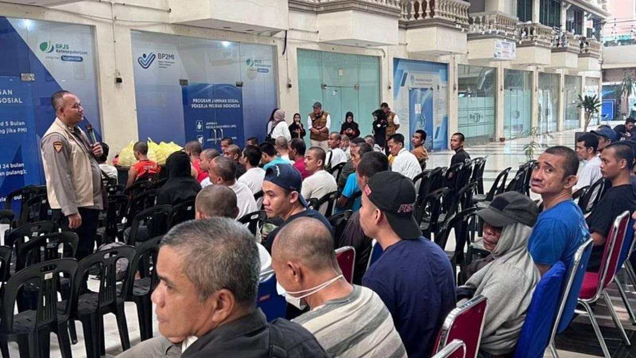 Fakta Unik Program M: 166 PMI Deportasi Dipulangkan dari Malaysia, KJRI Johor Fasilitasi Kepulangan