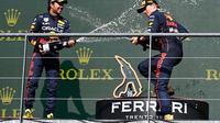 Max Verstappen dan Sergio Perez merayakan kemenangan bersama di GP Belgia (Istimewa)