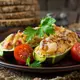 Salah satu cara terbaik untuk mengolah sayur adalah dengan memanggangnya. Proses ini mampu mengeluarkan rasa manis alami dari sayuran serta memberikan tekstur yang sedikit renyah di luar namun tetap lembut di dalam. (foto/dok: freepik/timolina)