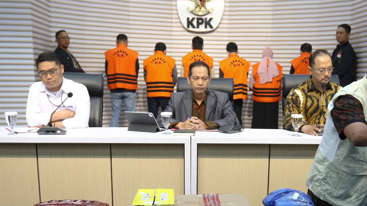 VIDEO: Dibongkar KPK Kode-kode Rahasia Transaksi Korupsi Gubernur Kalsel 'Paman Birin