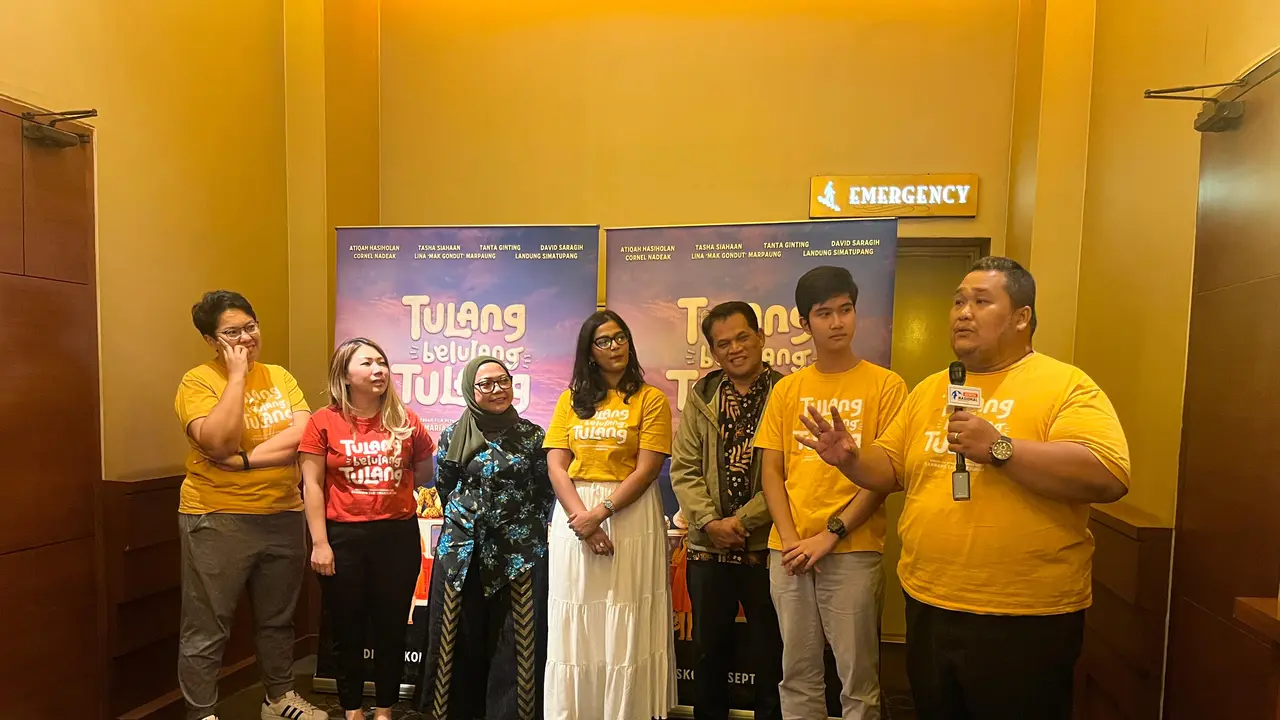 Film Tulang Belulang Tulang merupakan hasil dari program inkubasi Indonesian Film 2021.