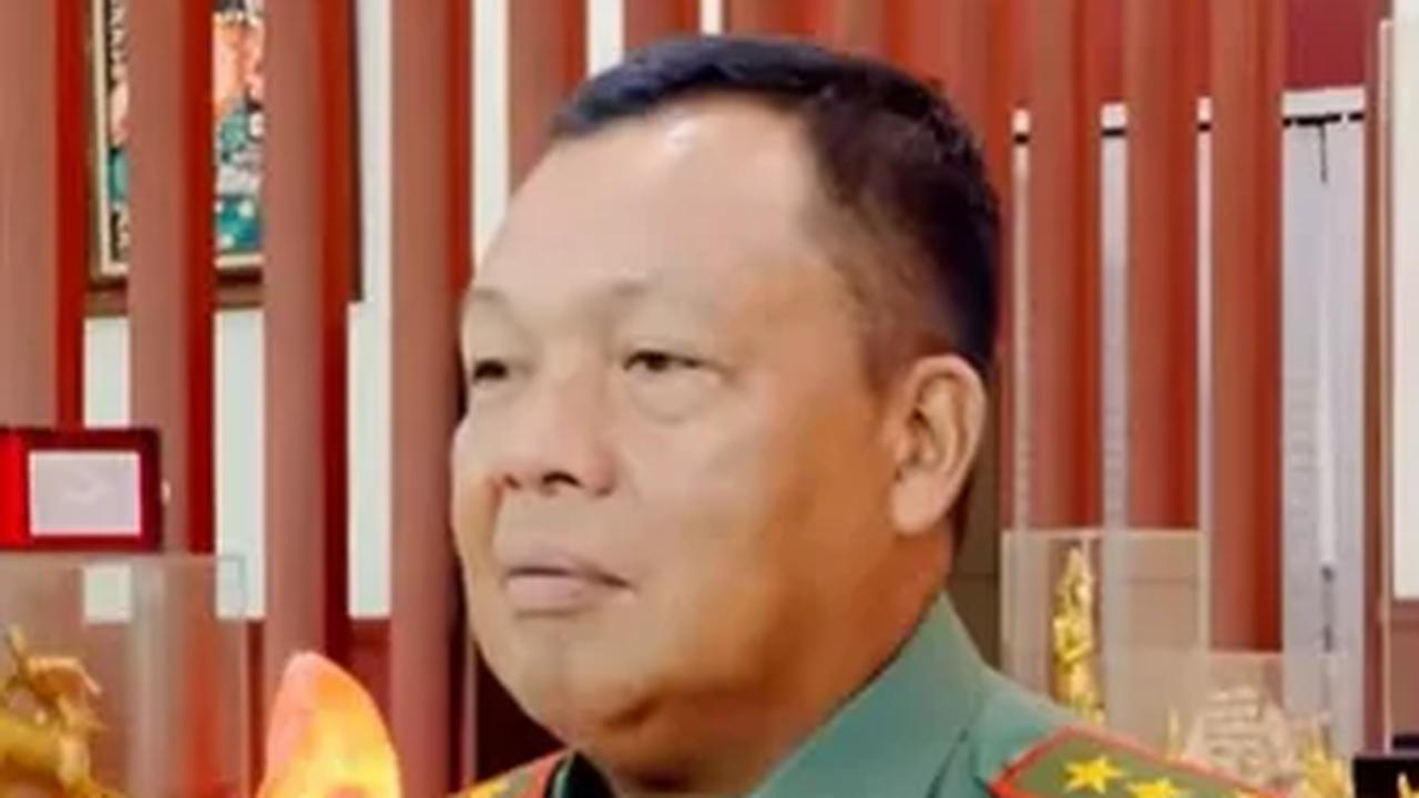 Siapa sosok yang dimaksud? Dilansir dari akun Instagram @faridmakrufma, Kamis (7/12) berikut kisah masa kecil sang jenderal.