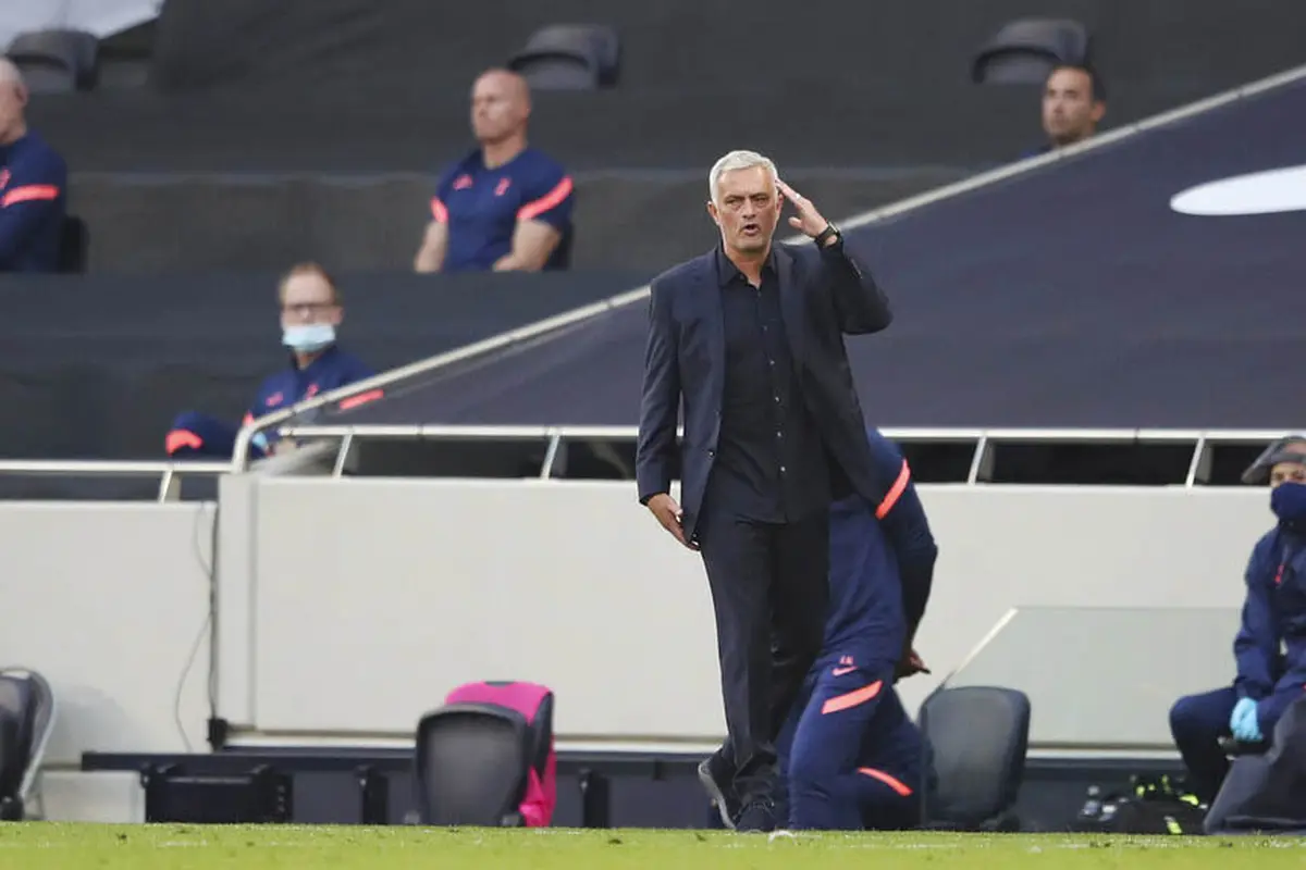 Reaksi Jose Mourinho Usai Rekornya Dinodai Everton di Liga Inggris