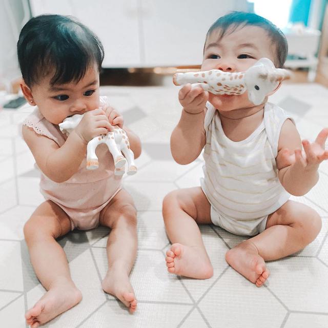 Genap 8 Bulan, Ini 6 Potret Zayn Zunaira Anak Syahnaz Sadiqah yang Bikin Gemas