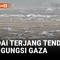 Ribuan warga Palestina yang mengungsi di Jalur Gaza berjuang bertahan dari dinginnya musim dingin di tengah ketidakpastian kelanjutan fase kedua gencatan senjata antara Israel dan Hamas.