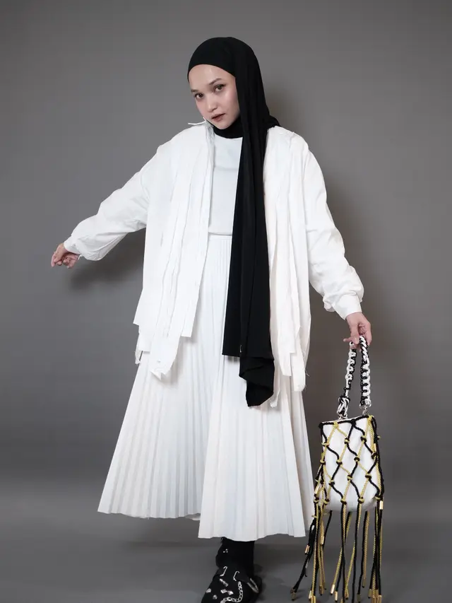 Effortlessly Stylish, Inspirasi OOTD Lebaran ala Soraya Ulfa Ciptakan Look yang Beda