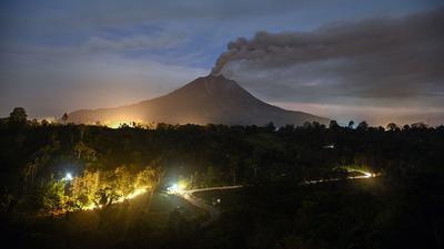 Gunung Sinabung Masih Siaga Ini Aktivitas Terbarunya