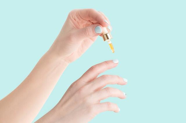 Menjaga Kuku dari Kerapuhan