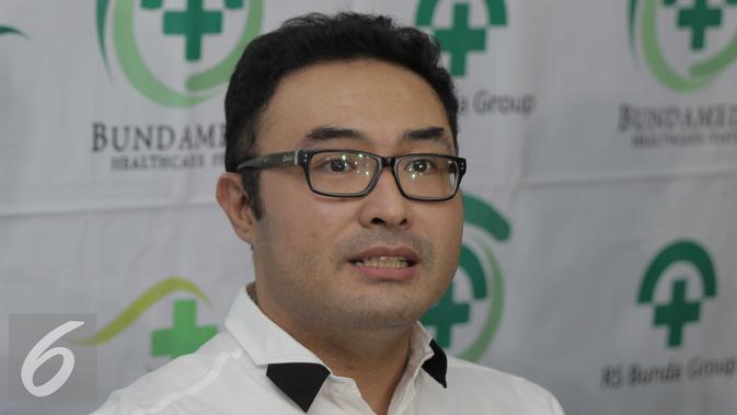 Surya Saputra Kecolongan, Kondisi Anak Membaik - ShowBiz Liputan6.com