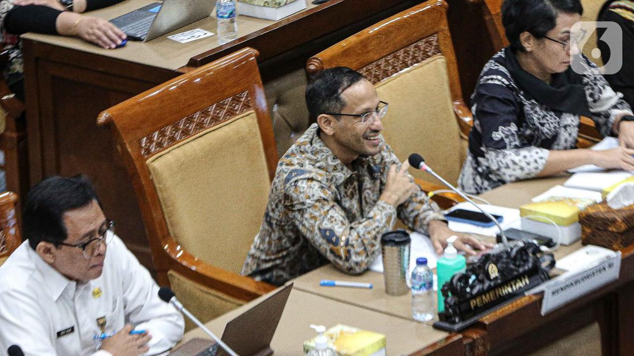 Menteri Pendidikan, Kebudayaan, Riset, dan Teknologi (Mendikbudristek) Nadiem Makarim mengucapkan selamat Hari Pendidikan Nasional (Hardiknas) yang jatuh setiap tanggal 2 Mei.<br>